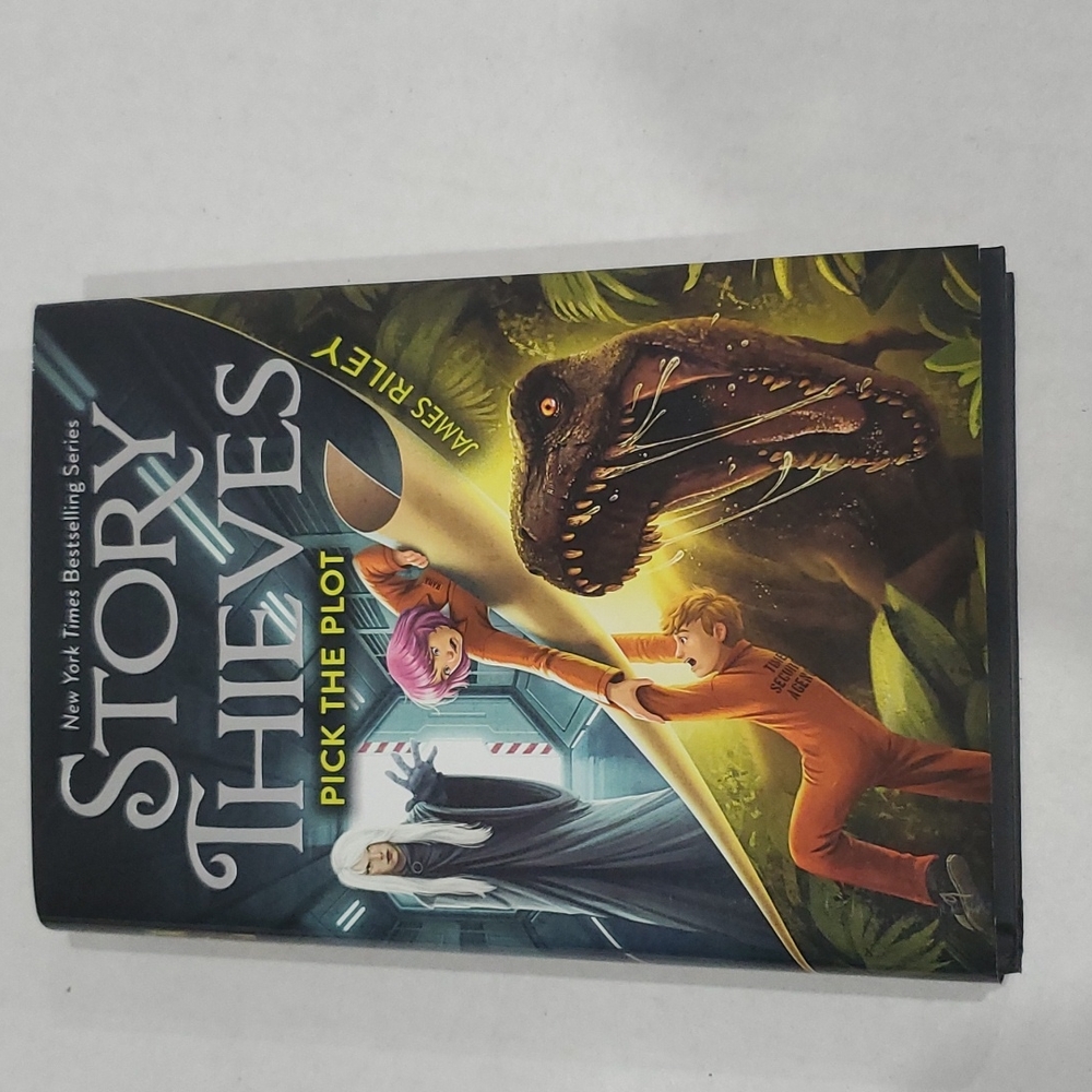Book Pick the Plot (#4 of 5) (Story Thieves) new
